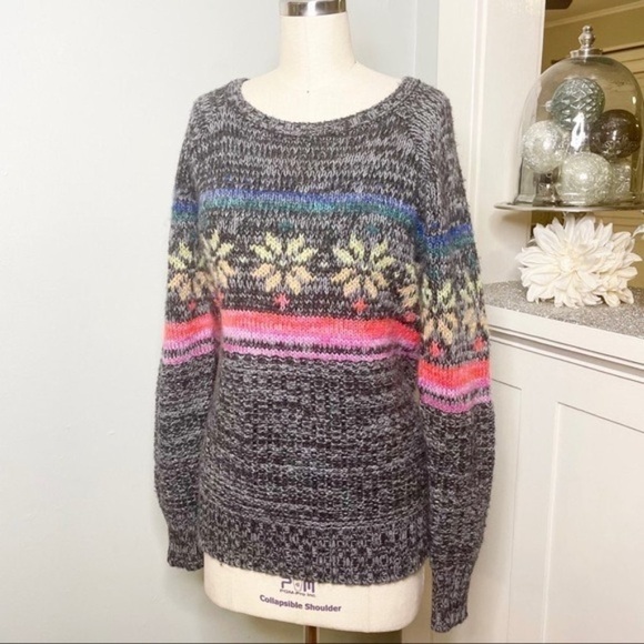 American Eagle Rainbow Fair Isle Nordic Jegging Holiday Sweater Small - Picture 5 of 10